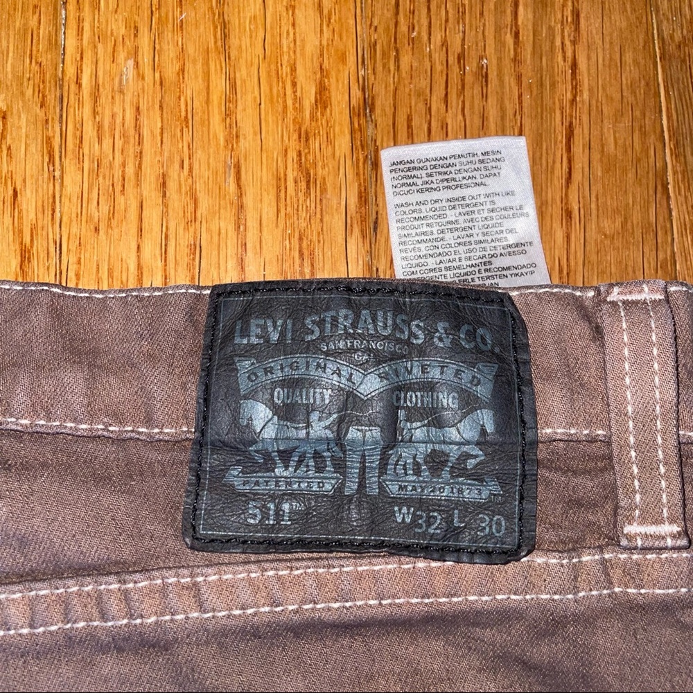 Brown Levi’s Jeans (dyed) (32x30) - Picture 2 of 3